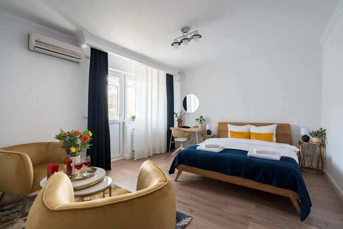 G24 - Luxurious & Cozy Stay Inspired By Freedom Bucharest Apartment