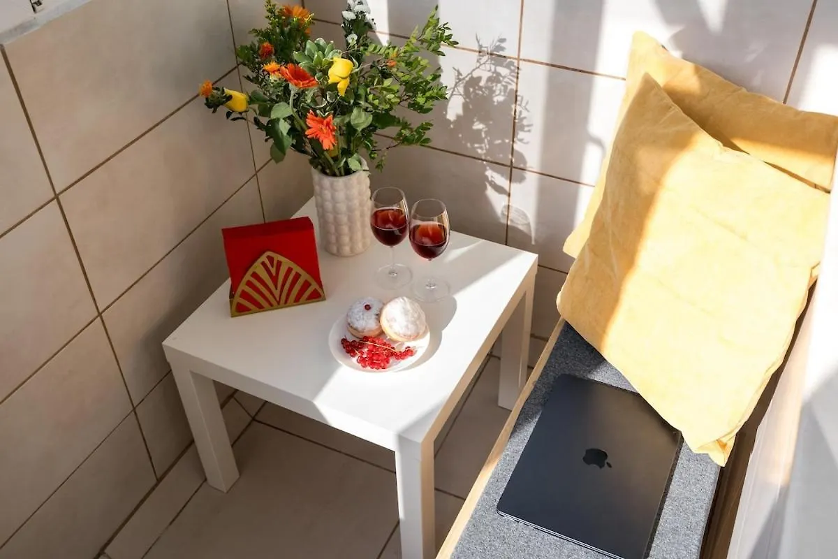 G24 - Luxurious & Cozy Stay Inspired By Freedom Bucharest Apartment