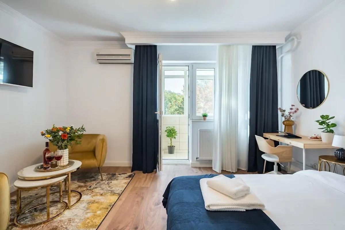 Apartment G24 - Luxurious & Cozy Stay Inspired By Freedom Bucharest