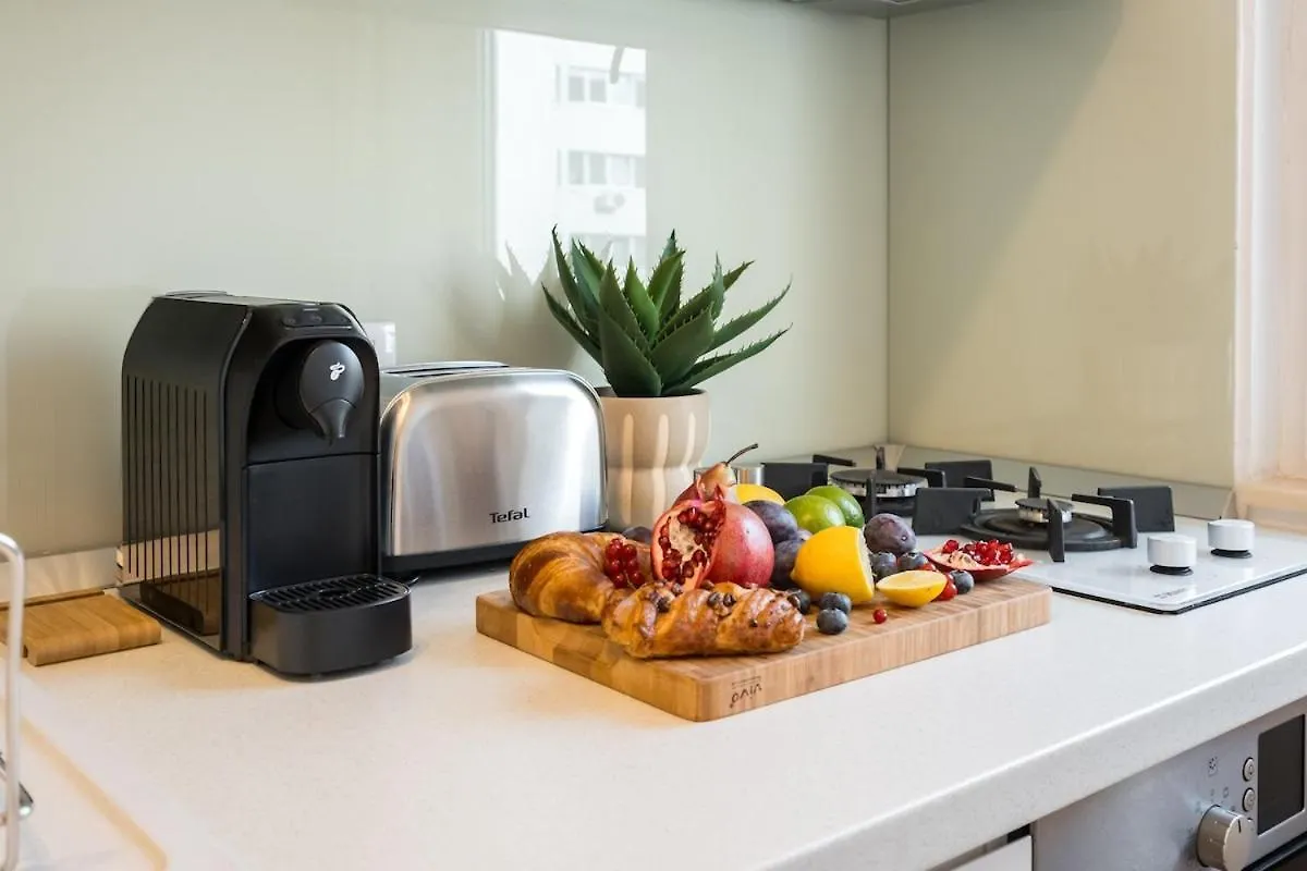 G24 - Luxurious & Cozy Stay Inspired By Freedom Bucharest Apartment