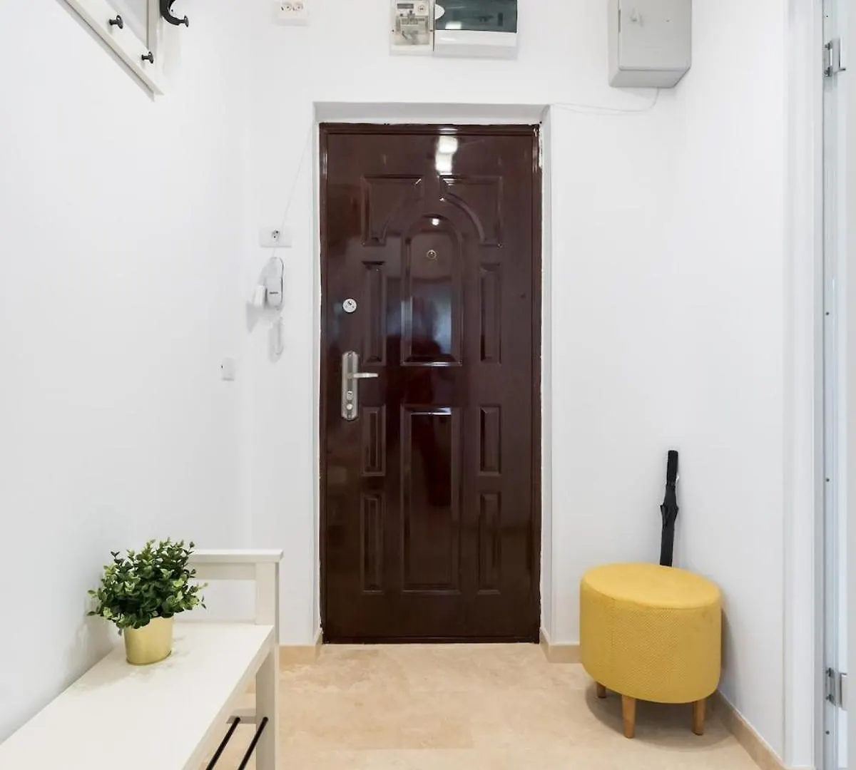 G24 - Luxurious & Cozy Stay Inspired By Freedom Bukareszt 0*,